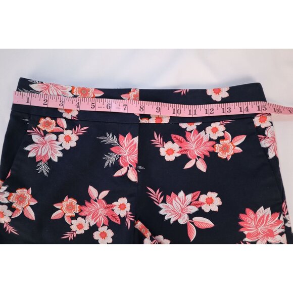 LOFT The Rivera Short by Floral Print Navy Shorts Size o‎ - Picture 9 of 11